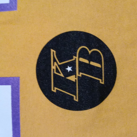 Kobe Bryant Tribute T-shirt XL - Picture 3 of 5